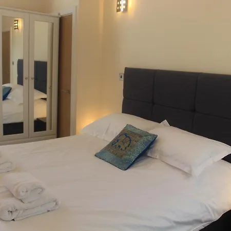 6 Easby Hall Apartmán
