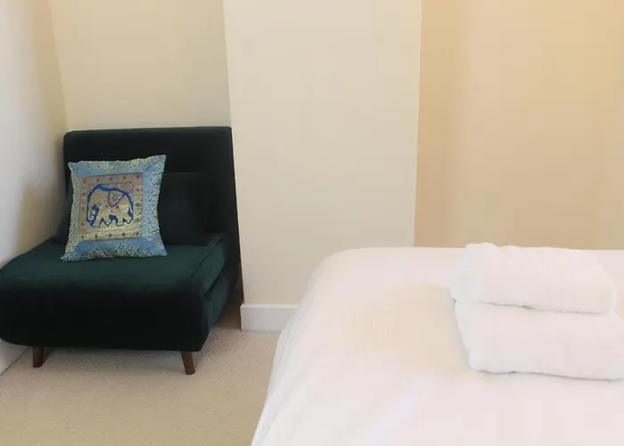 6 Easby Hall * Scarborough